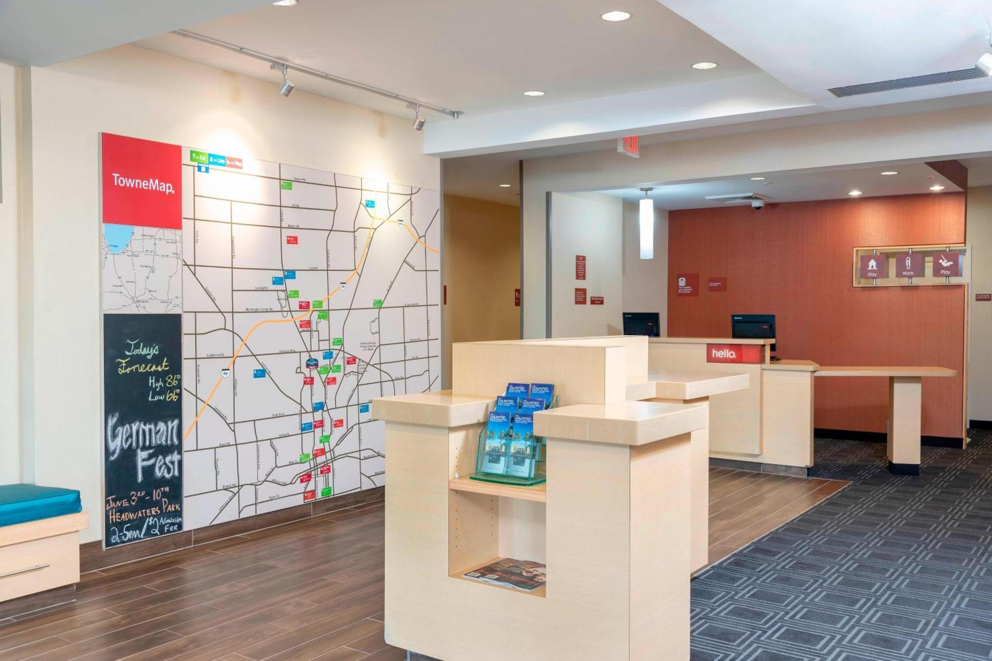 Towneplace Suites Fort Wayne North Экстерьер фото